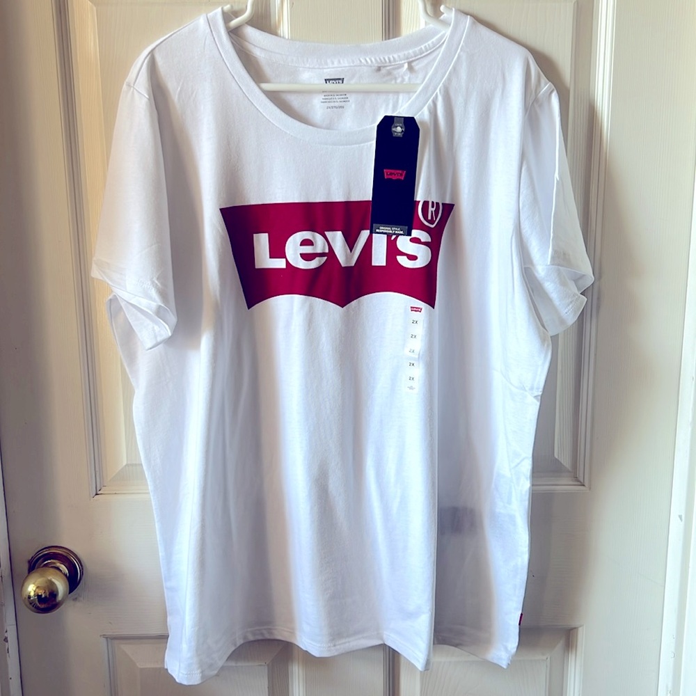 NWT Levi’s Men’s or Women’s 2X white T shirt Sz S